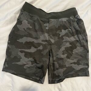 Lululemon Zeroed In Shorts